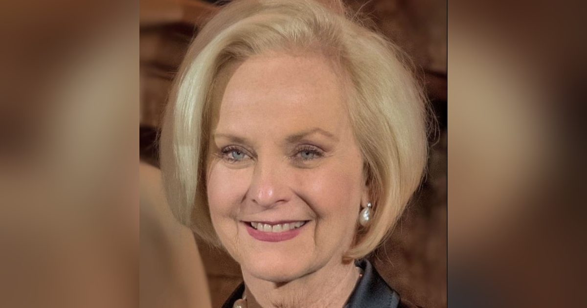 Cindy McCain Hensley Beverage Co, and wife of Senator John McCain Cindy McCain Hensley Beverage Co, and wife of Senator John McCain