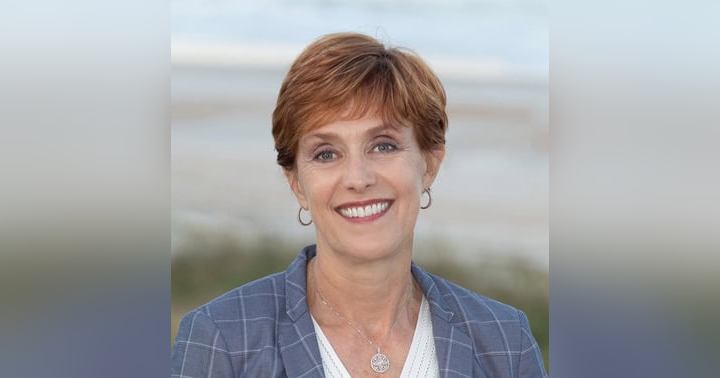 image for Lisa Barton: The Standard for Luxury Real Estate in Ponte Vedra