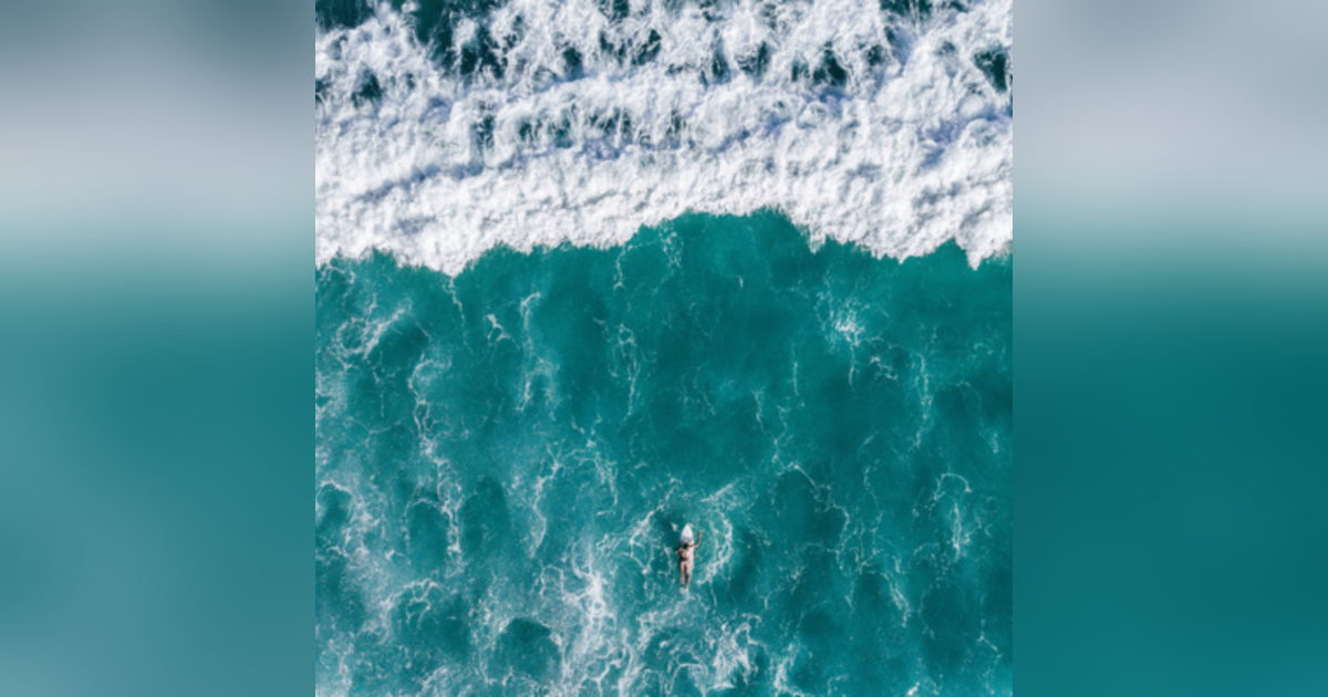 THE SOUND OF THE SEA AND THE WAVES THE SOUND OF THE SEA AND THE WAVES