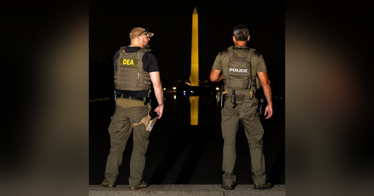 Trump’s D.C. police takeover was planned and the Putin meeting stakes Trump’s D.C. police takeover was planned and the Putin meeting stakes