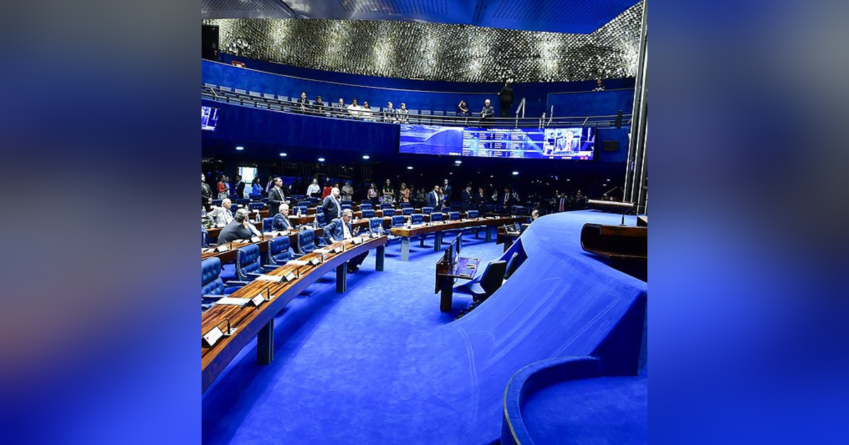 Maioria dos senadores defende fim da reeleição no Executivo, diz relator Maioria dos senadores defende fim da reeleição no Executivo, diz relator