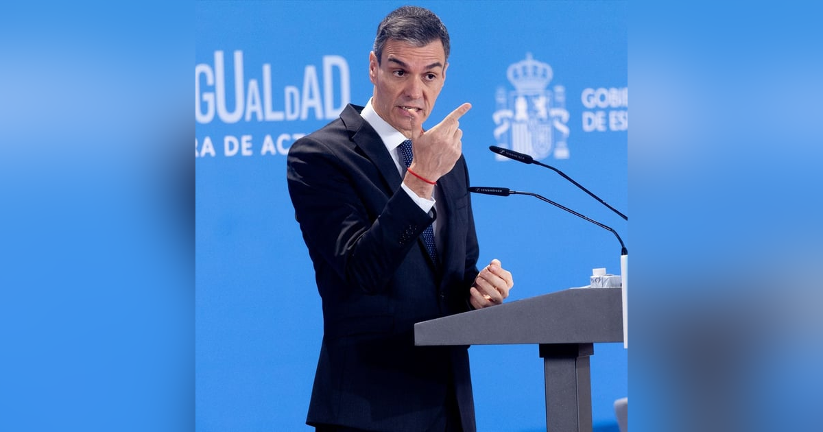 Editorial Luis Herrero: Sánchez es tratado por una dolencia cardiovascular desde hace meses en el Hospital Ramón y Cajal Editorial Luis Herrero: Sánchez es tratado por una dolencia cardiovascular desde hace meses en el Hospital Ramón y Cajal