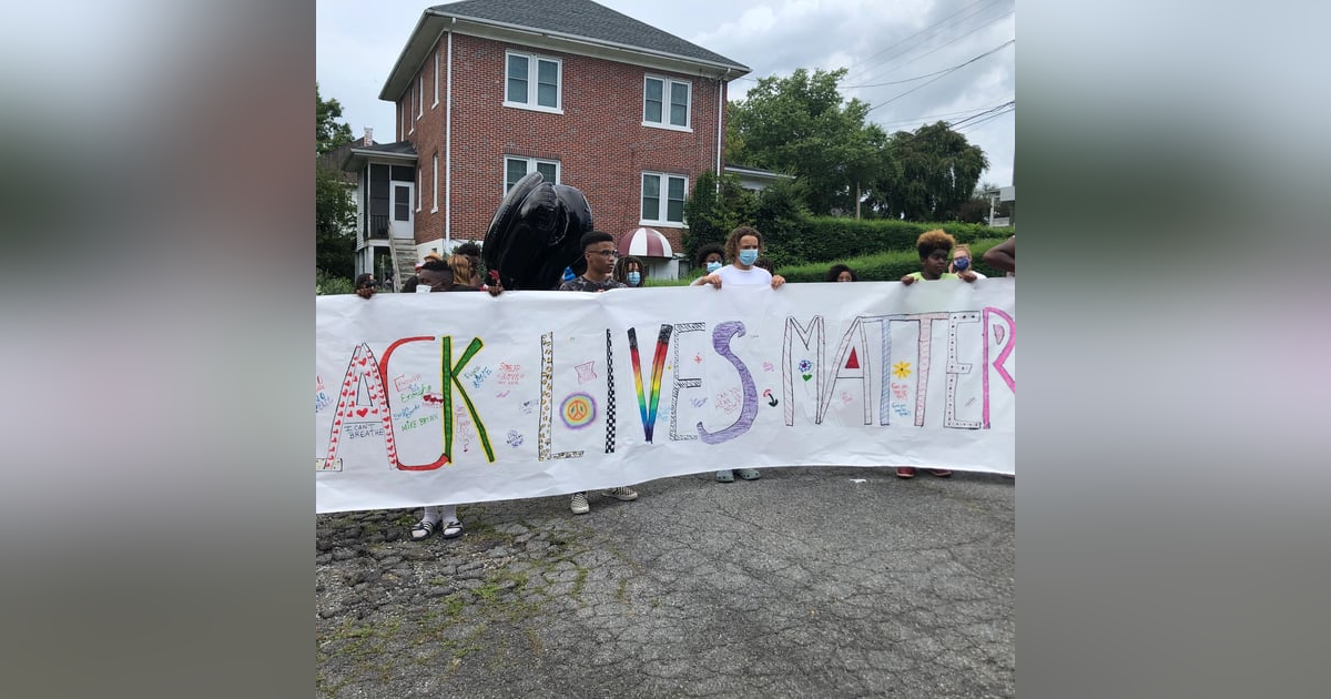 Talking with Black Lives Matter Pt 1- featuring Darnell Moore and Brian Moore Talking with Black Lives Matter Pt 1- featuring Darnell Moore and Brian Moore