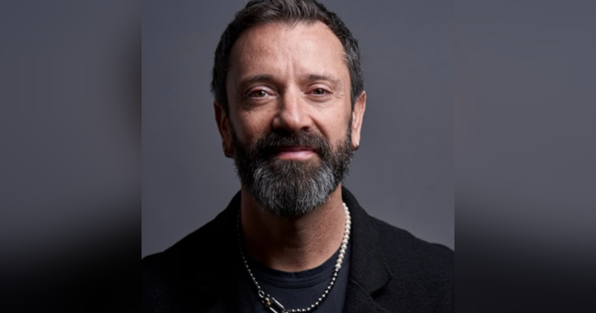 How to burn a Rainbow. My Gay Marriage didn't make me whole but my Divorce did. Talking with author Karl Dunn How to burn a Rainbow. My Gay Marriage didn't make me whole but my Divorce did. Talking with author Karl Dunn