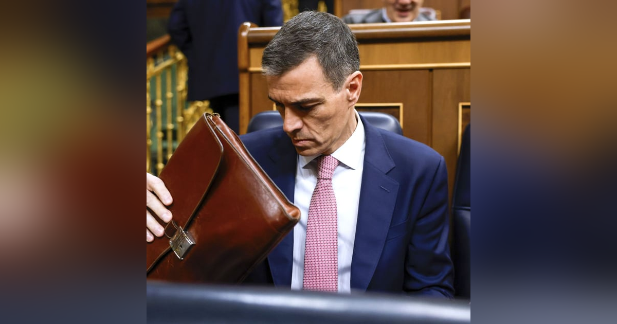 La República de los Tonnntos: Moncloa enciende "la máquina del fango" por los WatsApp de Ábalos y atacar a la UCO La República de los Tonnntos: Moncloa enciende "la máquina del fango" por los WatsApp de Ábalos y atacar a la UCO