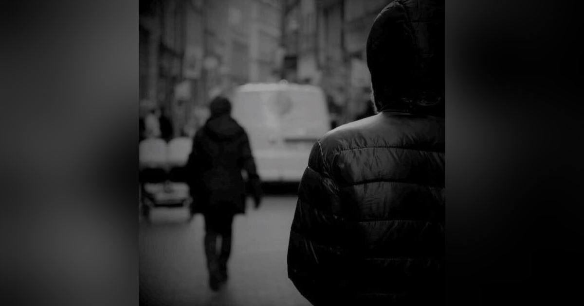 Playing Dead: A Memoir of Terror and Survival Playing Dead: A Memoir of Terror and Survival