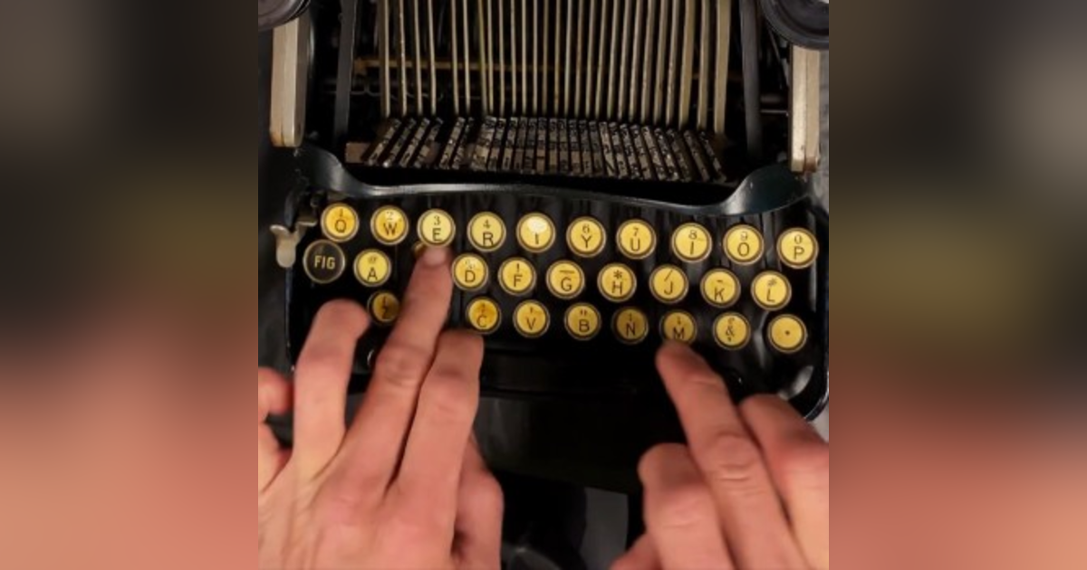 Typing a Note to Say Good-bye Typing a Note to Say Good-bye