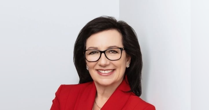 image for Angela Walker – Top Jacksonville Agent & Radio Host Making Real Estate Personal