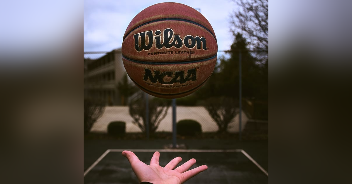 Presidential Support From A Division I Athletics Director's Perspective-What works and what doesn't Presidential Support From A Division I Athletics Director's Perspective-What works and what doesn't