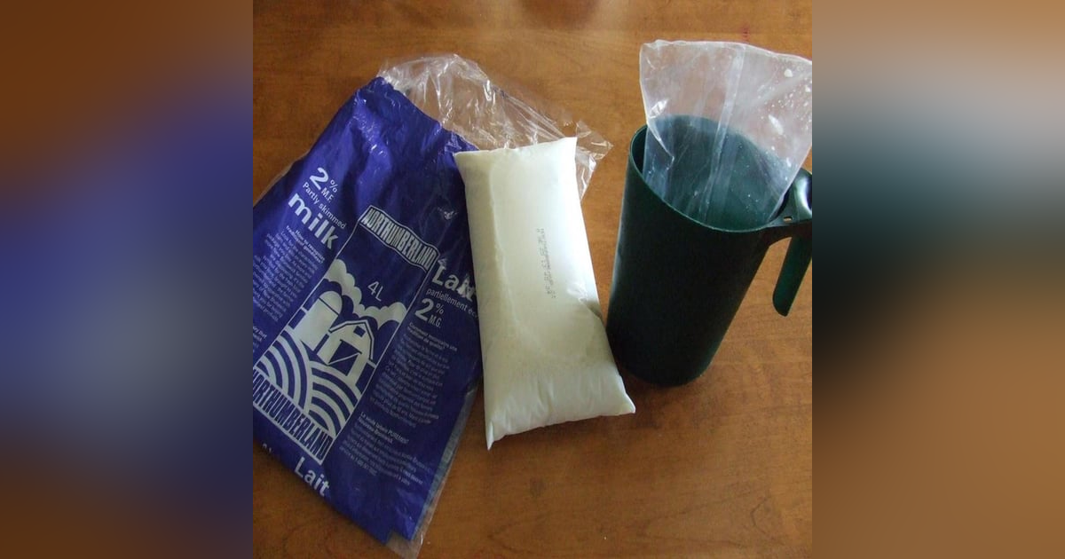 Pod 210 : Milk in a bag Pod 210 : Milk in a bag