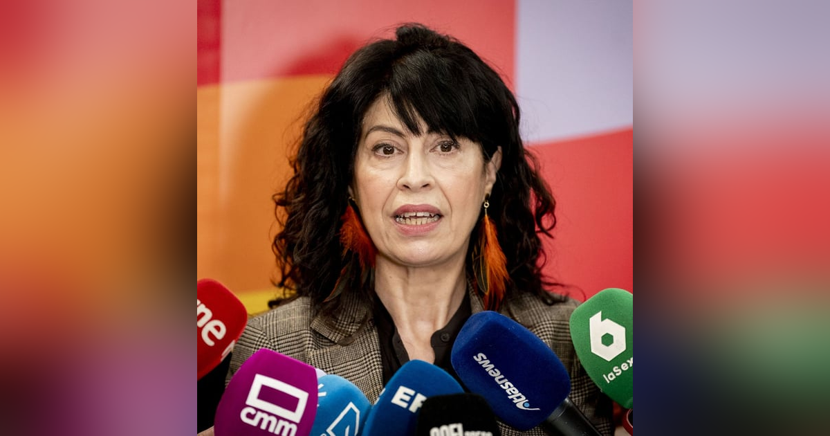 Federico a las 7: Ana Redondo no cree a las mujeres socialistas, sí a las demandantes de Julio Iglesias Federico a las 7: Ana Redondo no cree a las mujeres socialistas, sí a las demandantes de Julio Iglesias