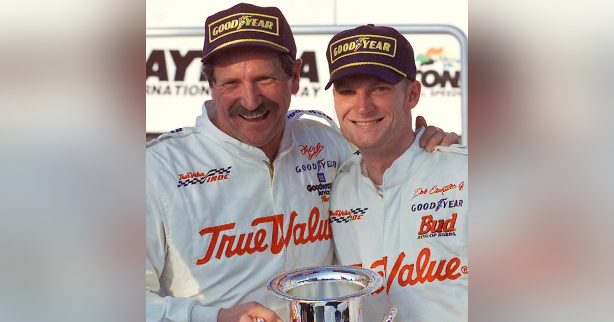 Deep Reads: Chasing ghosts with Dale Earnhardt Jr. Deep Reads: Chasing ghosts with Dale Earnhardt Jr.