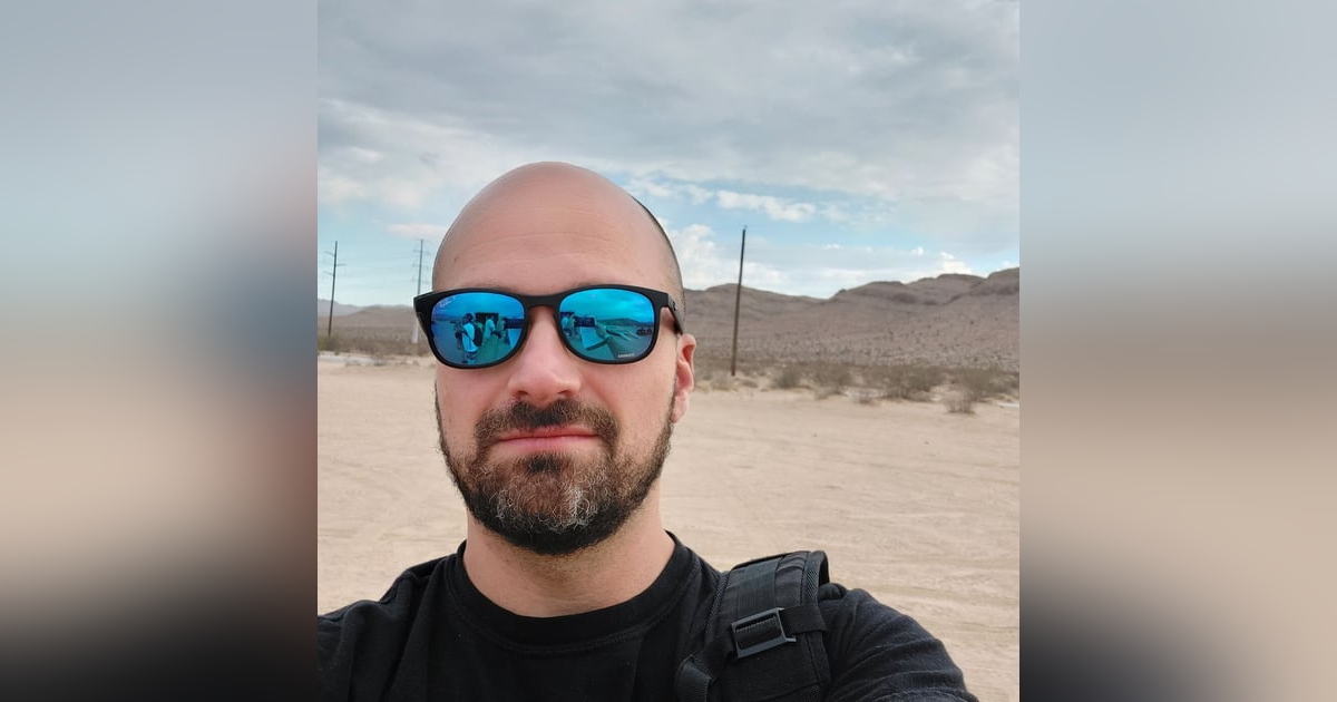 Using Res Tech, Upsells, Fareharbor & Selling Meat Door To Door with Ilya Rozen - Episode #77 Using Res Tech, Upsells, Fareharbor & Selling Meat Door To Door with Ilya Rozen - Episode #77