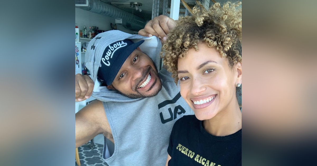 How to have the Right Mindset During a Pandemic with Javier Walden How to have the Right Mindset During a Pandemic with Javier Walden