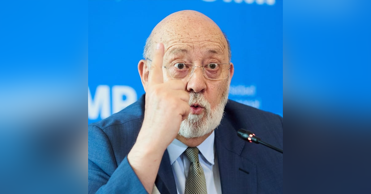 La República de los Tonnntos: Tezanos, "la quintaesencia de la desfachatez" con el CIS invirtiendo las encuestas La República de los Tonnntos: Tezanos, "la quintaesencia de la desfachatez" con el CIS invirtiendo las encuestas