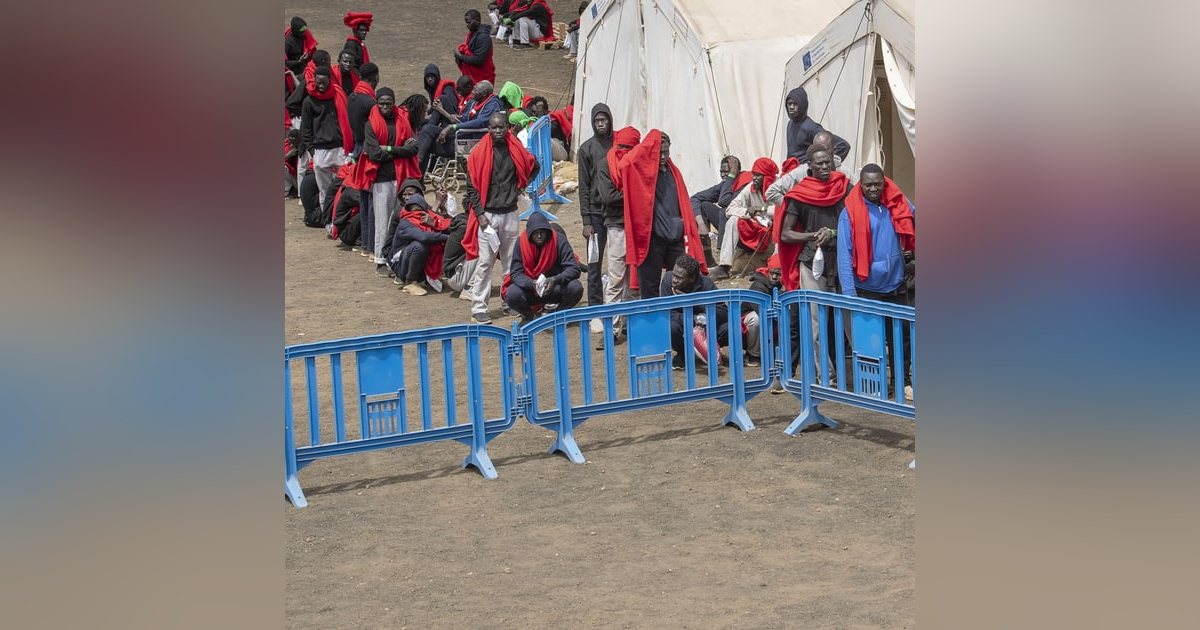 Las Noticias de La Mañana: Las cifras de los inmigrantes ilegales que llegan a Canarias Las Noticias de La Mañana: Las cifras de los inmigrantes ilegales que llegan a Canarias