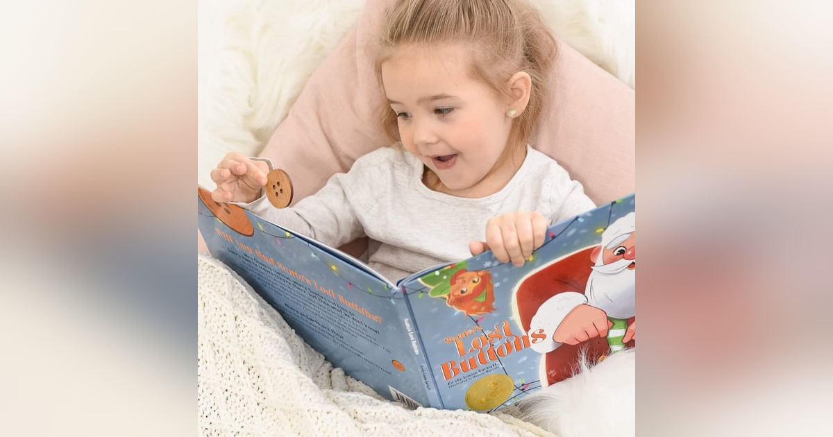 Santa’s lost buttons Award Winning Author Kirsty-Louise Garbutt joins me in a mum waffle Santa’s lost buttons Award Winning Author Kirsty-Louise Garbutt joins me in a mum waffle