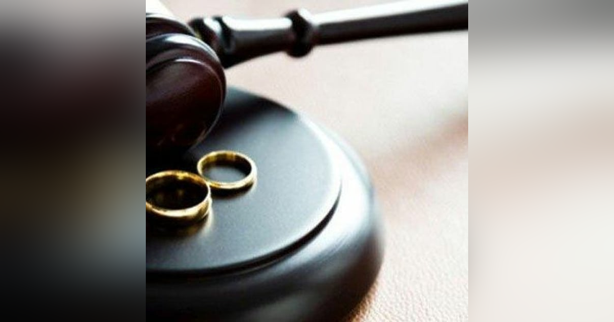 Aile arabuluculuğu nedir? Konuk: Ayşe Dilek Ergüler Aile arabuluculuğu nedir? Konuk: Ayşe Dilek Ergüler