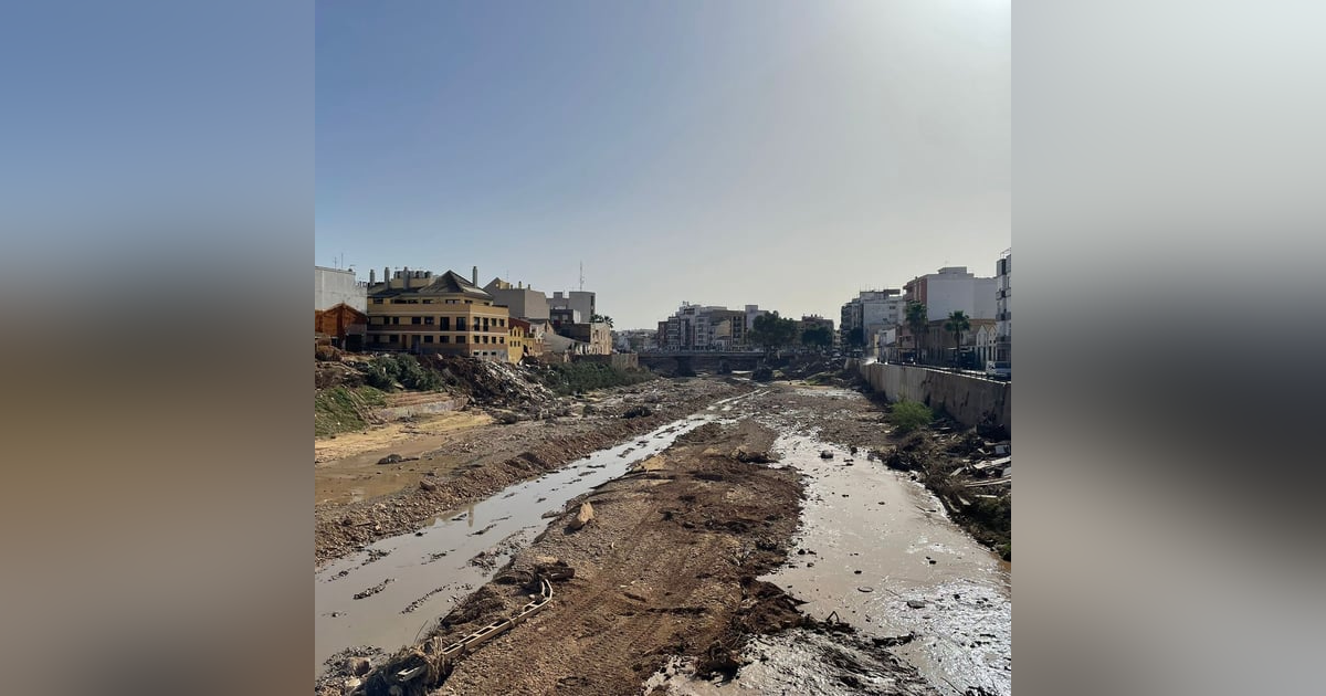 Tertulia de Dieter: La petición de Sánchez a las autonomías para reconstruir las zonas afectadas por la DANA Tertulia de Dieter: La petición de Sánchez a las autonomías para reconstruir las zonas afectadas por la DANA