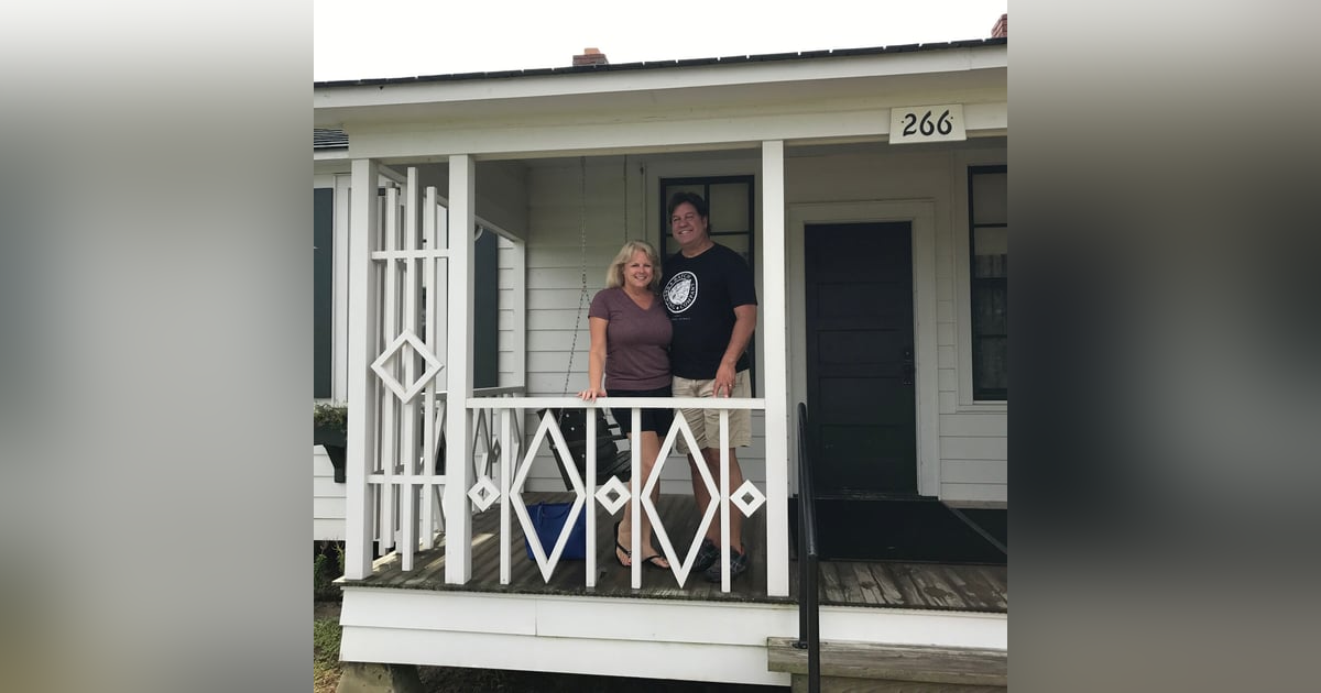 Ep22: Johnny Cash Boyhood Home - A Great Visit Ep22: Johnny Cash Boyhood Home - A Great Visit