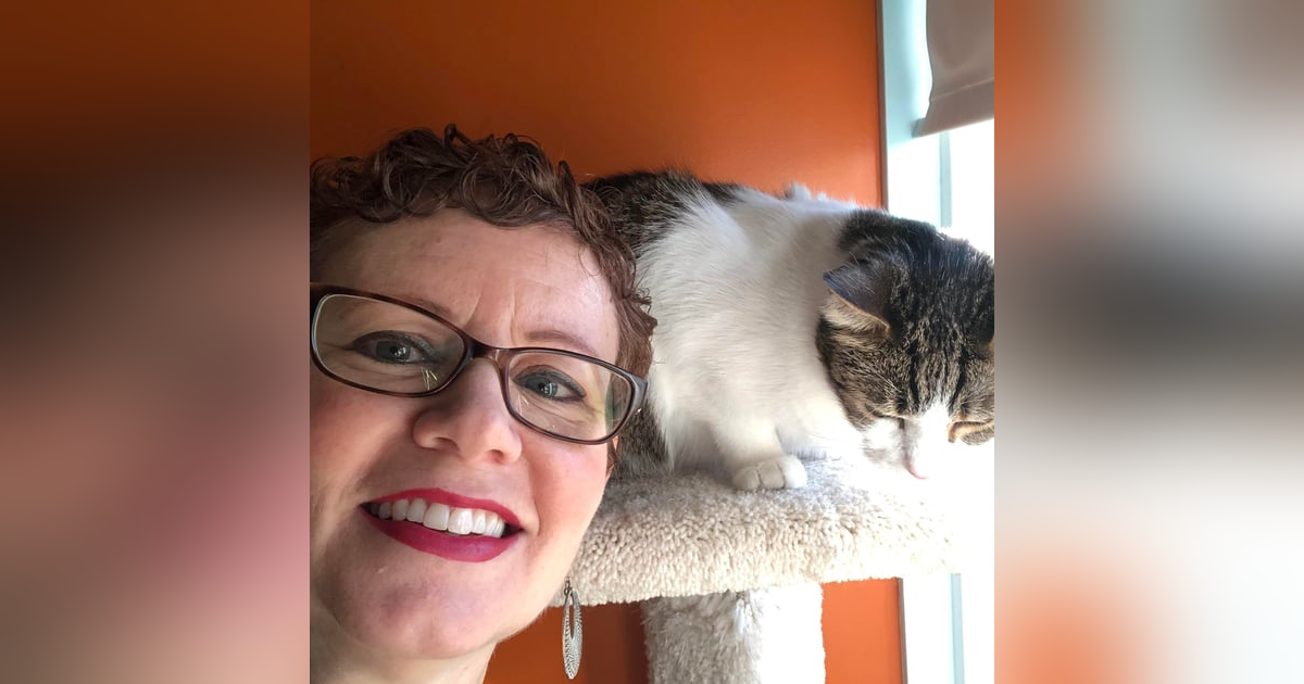 Examining Our Ego with Noelle Deane Examining Our Ego with Noelle Deane