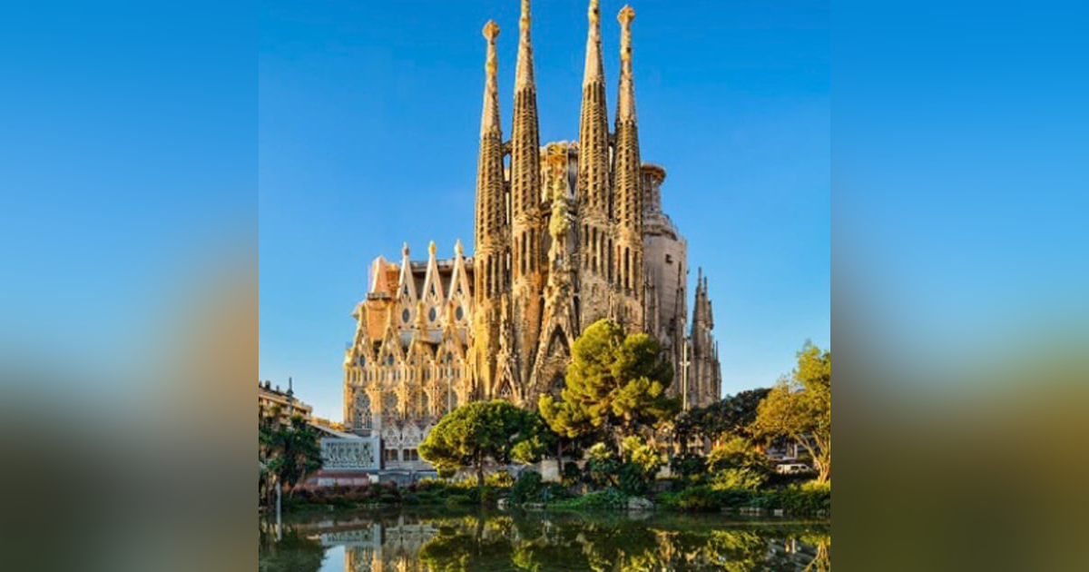 My Hometown: Barcelona. Talking with Fariba Rezvani and Miguel Valls. My Hometown: Barcelona. Talking with Fariba Rezvani and Miguel Valls.