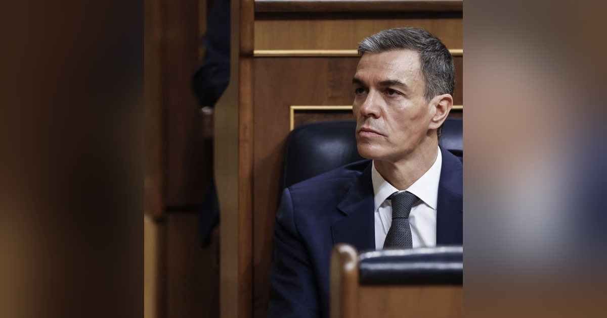 Tertulia de Herrero: Feijóo noquea a un Sánchez impasible por Adamuz Tertulia de Herrero: Feijóo noquea a un Sánchez impasible por Adamuz