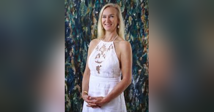 image for From Breakdown to Breakthrough: Elizabeth Jane's Journey to Empowerment