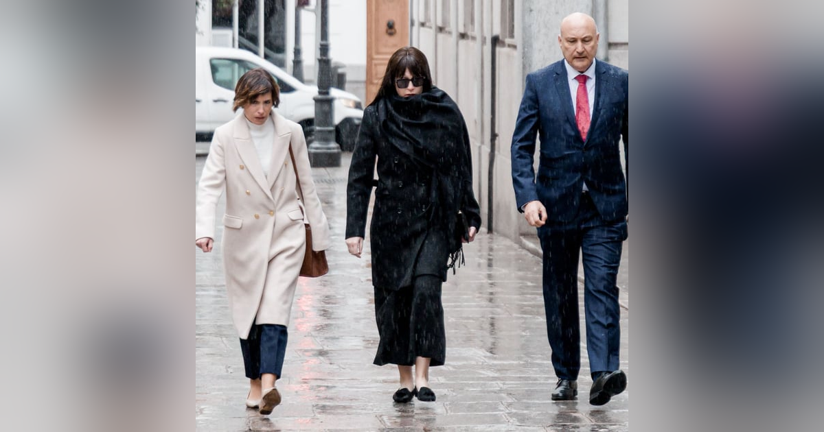 Las Noticias de La Mañana: El director de Tragsatec confirma que Jésica nunca acudió a trabajar Las Noticias de La Mañana: El director de Tragsatec confirma que Jésica nunca acudió a trabajar