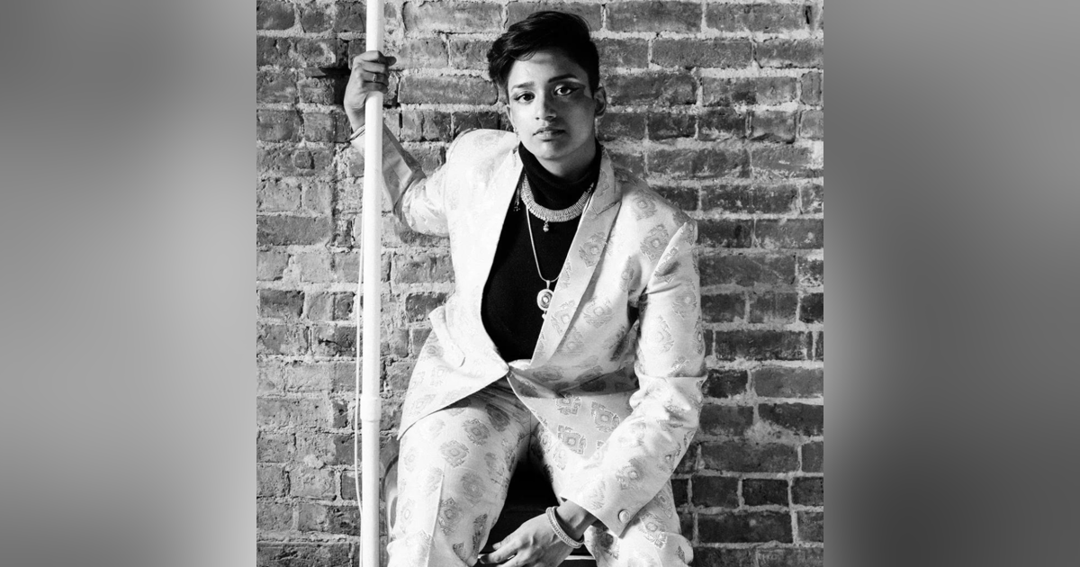 Redefining the Role of a Global South Asian Vocalist w/ Shruti Ramani Redefining the Role of a Global South Asian Vocalist w/ Shruti Ramani